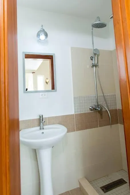 Ocean Views & Private Beach! Luxury 4Bdr Getaway بونتا كانا