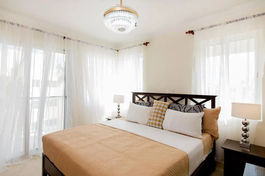 Ocean Views & Private Beach! Luxury 4Bdr Getaway Punta Cana 0*,  República Dominicana